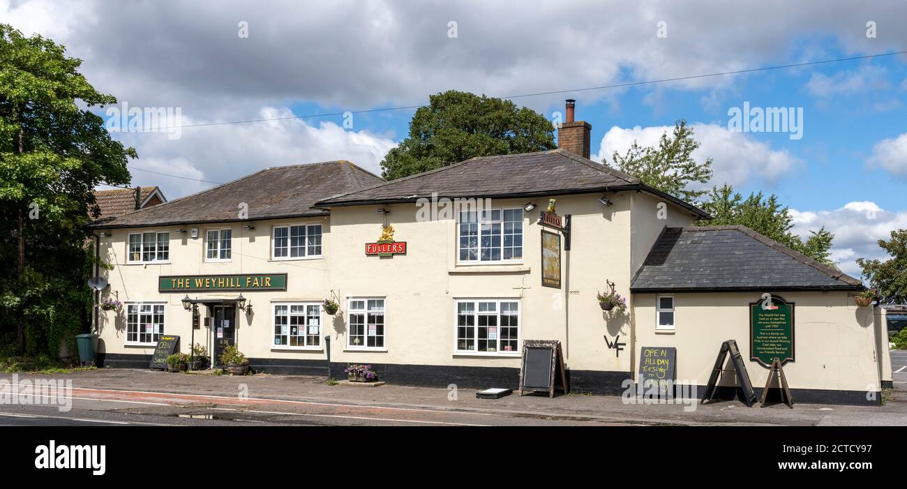 The Weyhill Fair public house a Fuller's Pub at Weyhill, Andover, Hampshire, Inghilterra, UK Foto Stock