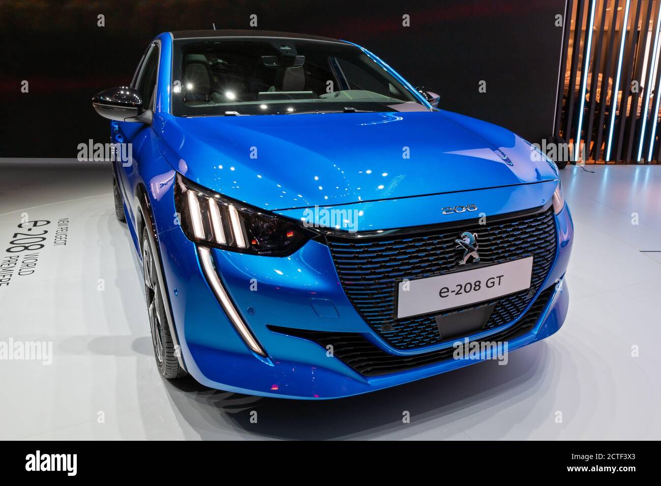 L'auto elettrica Peugeot e-208 GT viene esibita all'89° Salone Internazionale dell'automobile di Ginevra. GINEVRA, SVIZZERA - 5 MARZO 2019. Foto Stock