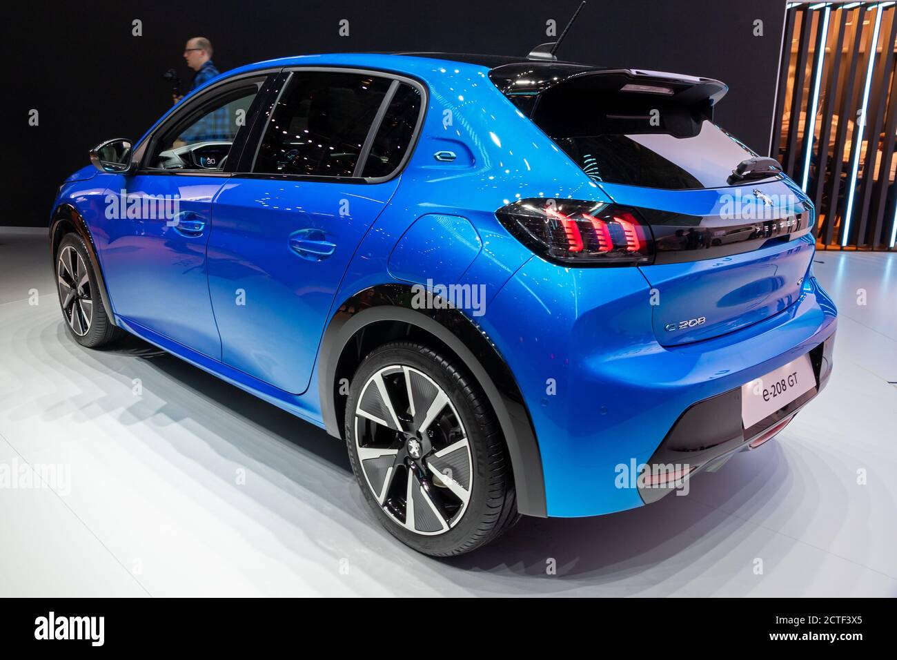 L'auto elettrica Peugeot e-208 GT viene esibita all'89° Salone Internazionale dell'automobile di Ginevra. GINEVRA, SVIZZERA - 5 MARZO 2019. Foto Stock