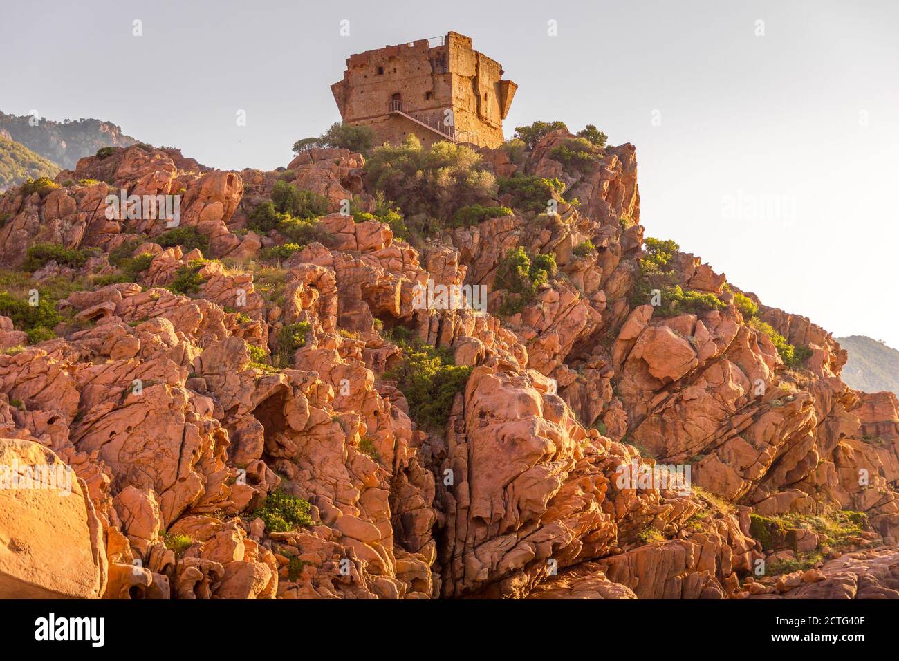 Tramonto nel porto turistico di Porto, Corsica, Francia Foto Stock