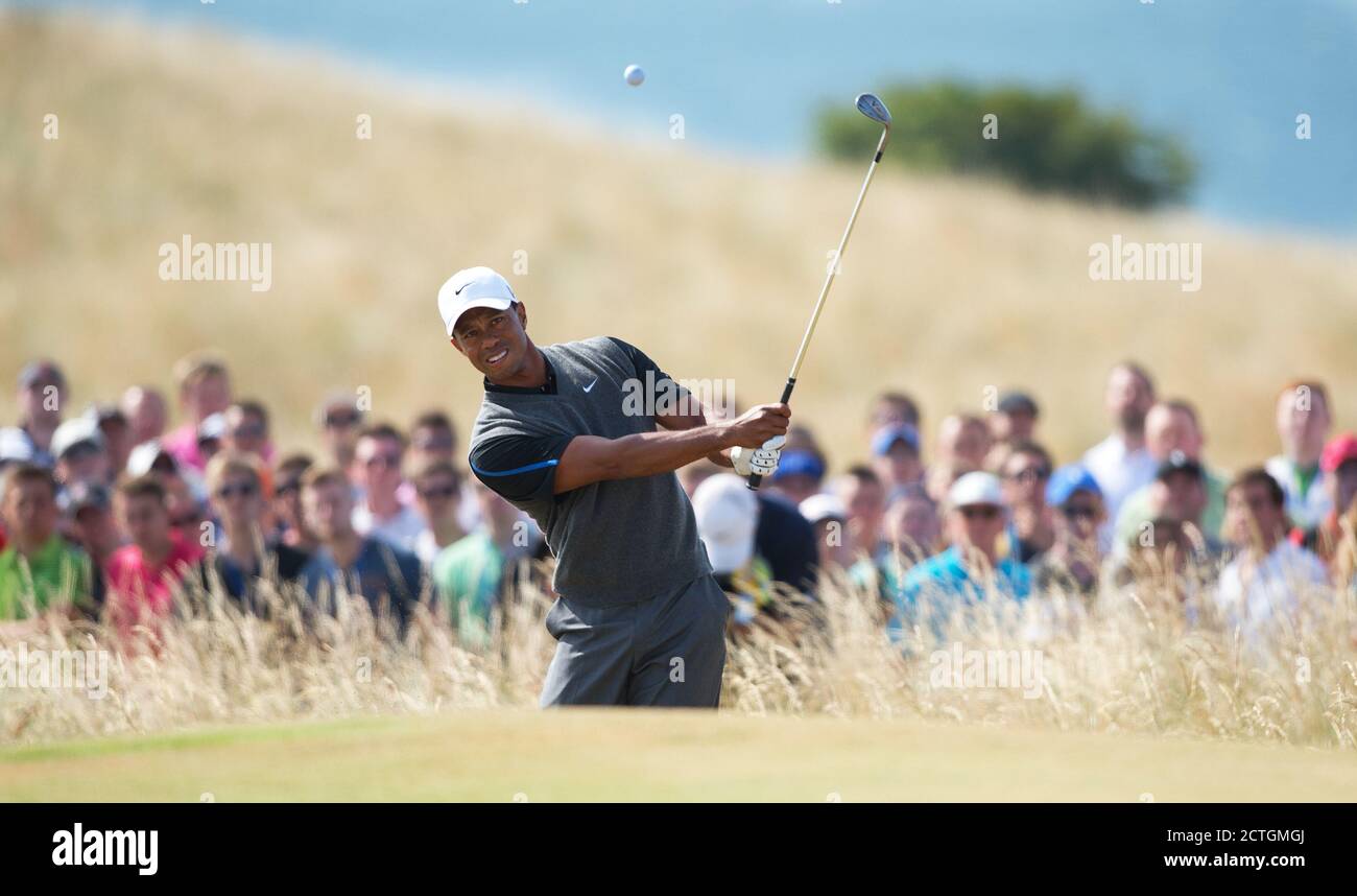 TIGER WOODS IL CAMPIONATO APERTO, MUIRFIELD. 20/7/2013 CREDITO IMMAGINE: MARK PAIN / ALAMY Foto Stock