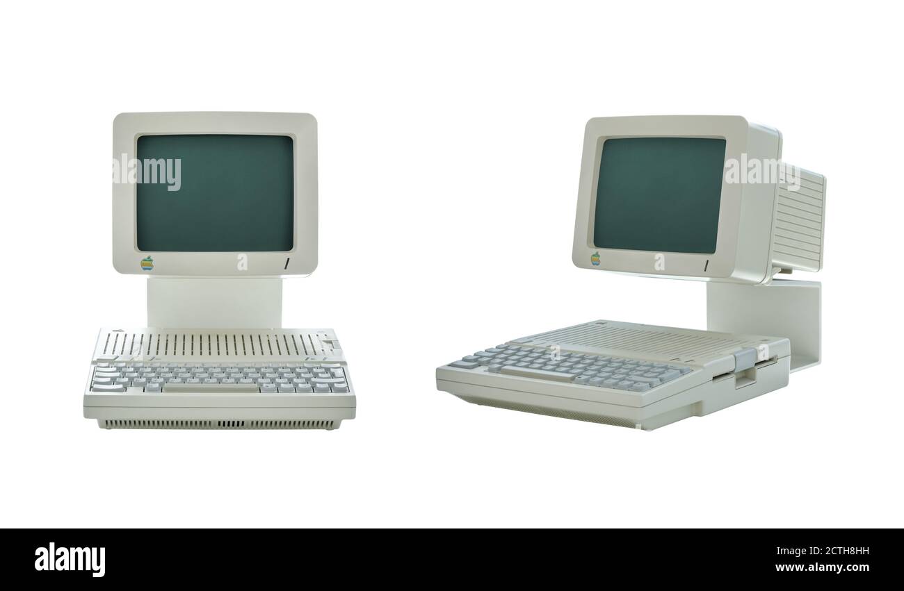 Computer desktop Apple Macintosh classici d'epoca degli anni '80 isolato su sfondo bianco Foto Stock