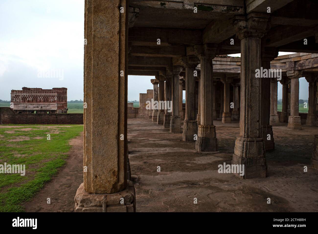 Kabutar Khana Pavilion, Parco Archeologico di Champaner-Pavagadh, SITO PATRIMONIO MONDIALE dell'UNESCO, Gujrat , India. Foto Stock