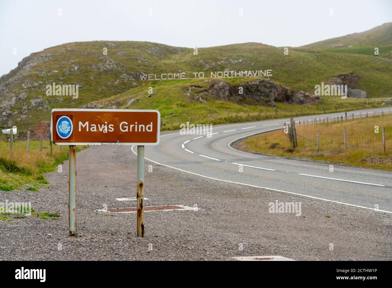 Indicazioni per Mavis Grind Northmavine, terraferma settentrionale, Shetland Scotland, Regno Unito Foto Stock
