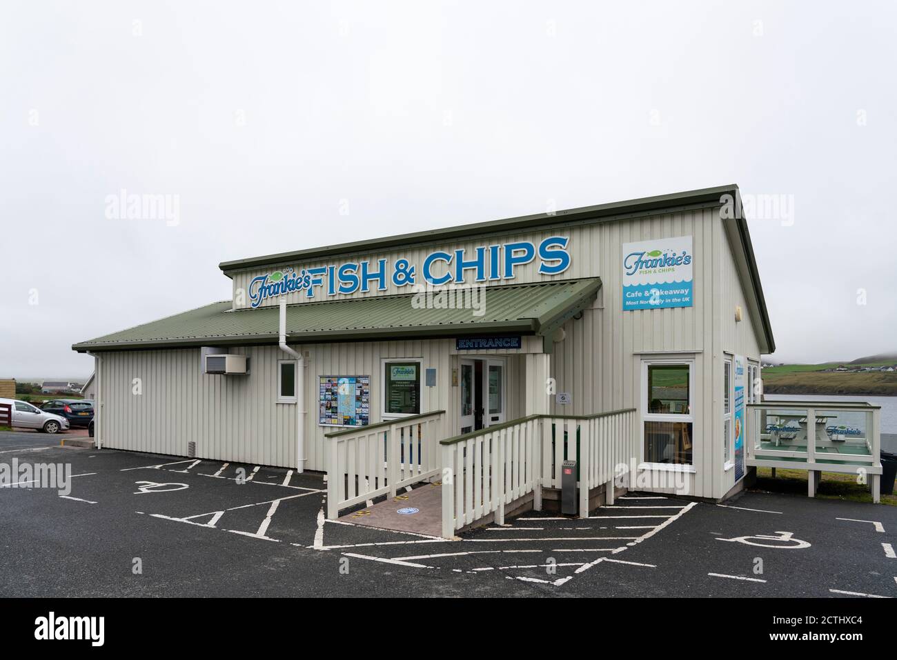 FrankieÕs Ristorante Fish and Chips e takeaway a Brae , Shetland, il ristorante UKÕs a nord di pesce e patatine. Scozia, Regno Unito Foto Stock