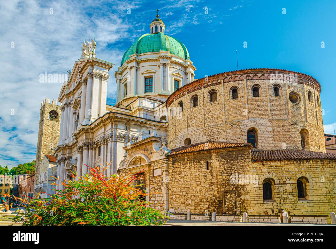 Cattedrale di Santa Maria Assunta, Duomo nuovo e Duomo Vecchio la rotonda, Cattedrale nuova e antica, Piazza Paolo VI, Centro storico di Brescia, Lombardia, Italia settentrionale Foto Stock