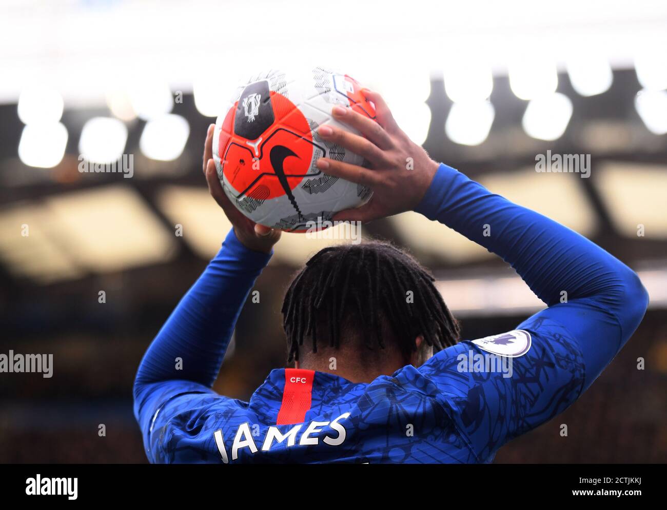 LONDRA, INGHILTERRA - 22 FEBBRAIO 2020: REECE James di Chelsea ha ritratto durante la partita della Premier League 2019/20 tra il Chelsea FC e il Tottenham Hotspur FC a Stamford Bridge. Foto Stock