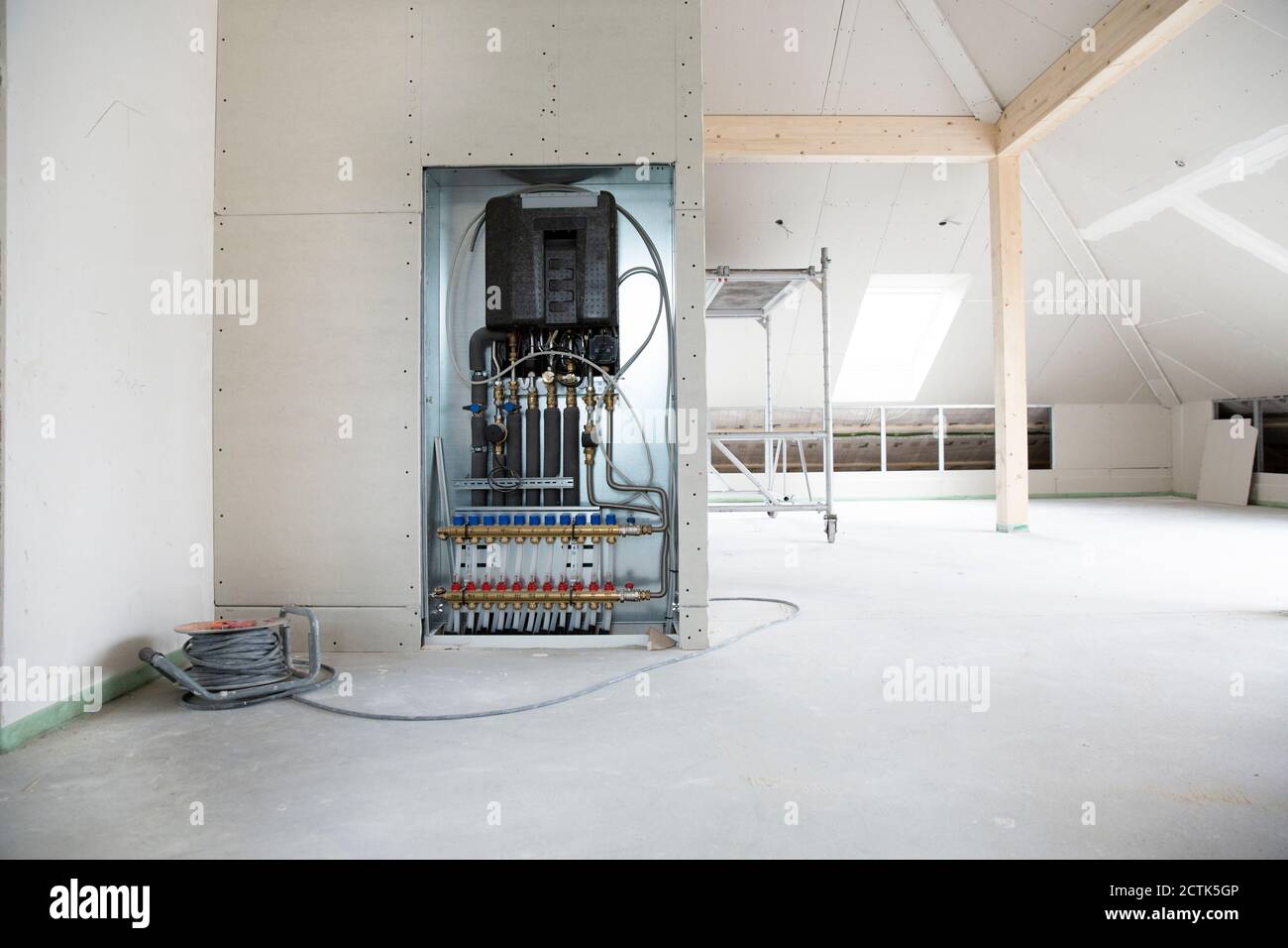 Apparecchiature elettriche in casa in costruzione Foto Stock