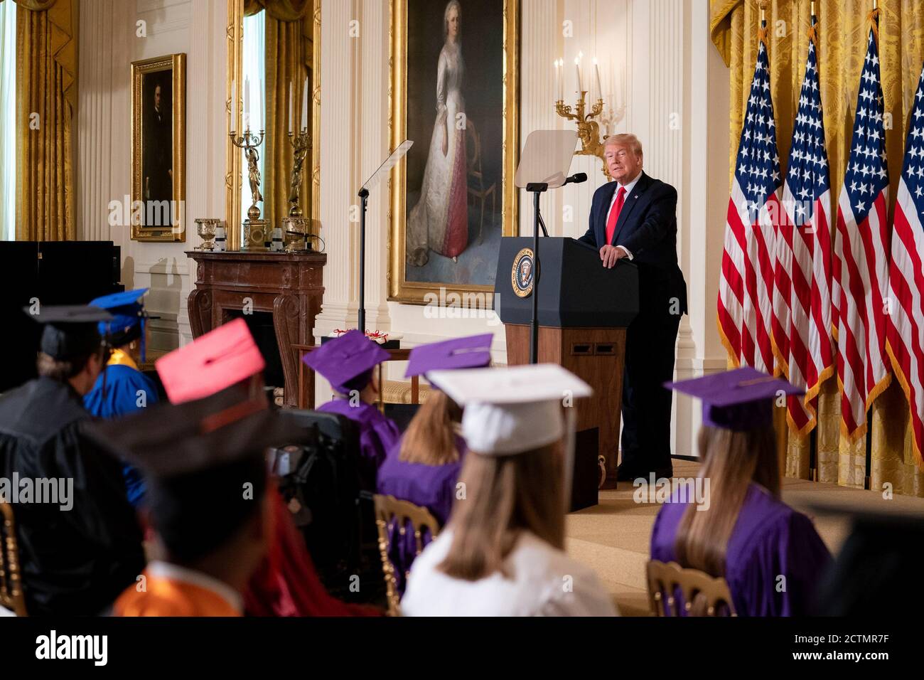 La cerimonia d'inizio della Casa Bianca premia la classe di laurea delle Nazioni del 2020. Il presidente Donald J. Trump ha un discorso di apertura alla classe di laurea delle Nazioni del 2020 venerdì 22 maggio 2020, nella Sala Est della Casa Bianca. Foto Stock