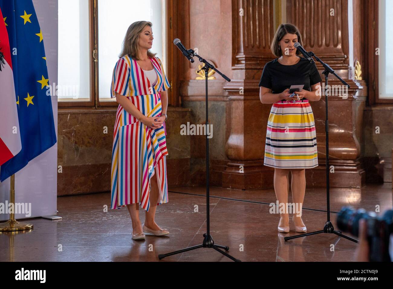 Il 14 agosto 2020, il portavoce del Dipartimento di Stato degli Stati Uniti Morgan Ortagus ha tenuto una conferenza stampa congiunta a Vienna con il Segretario di Stato Mike Pompeo e il Ministro degli Esteri austriaco Alexander Schallenberg, discutendo delle relazioni tra Stati Uniti e Austria. Foto Stock