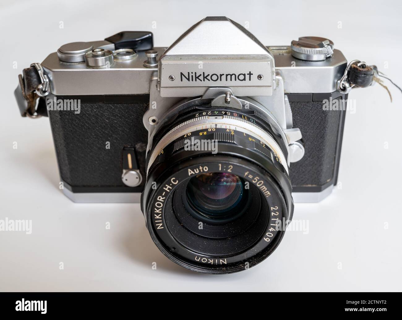 Corpo della fotocamera Nikon Nikkormat FTN e obiettivo Nikkor 50mm 1:2 Foto Stock