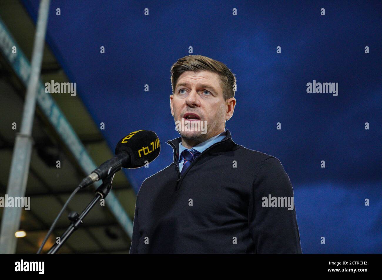 TILBURG, PAESI BASSI - SETTEMBRE 24: Allenatore Steven Gerrard del Rangers FC prima della terza partita di qualificazione della UEFA Europa League tra Willem II e Rangers FC al Koning Willem II Stadium il 24 settembre 2020 a Tilburg, Paesi Bassi *** Local Caption *** Steven Gerrard Foto Stock