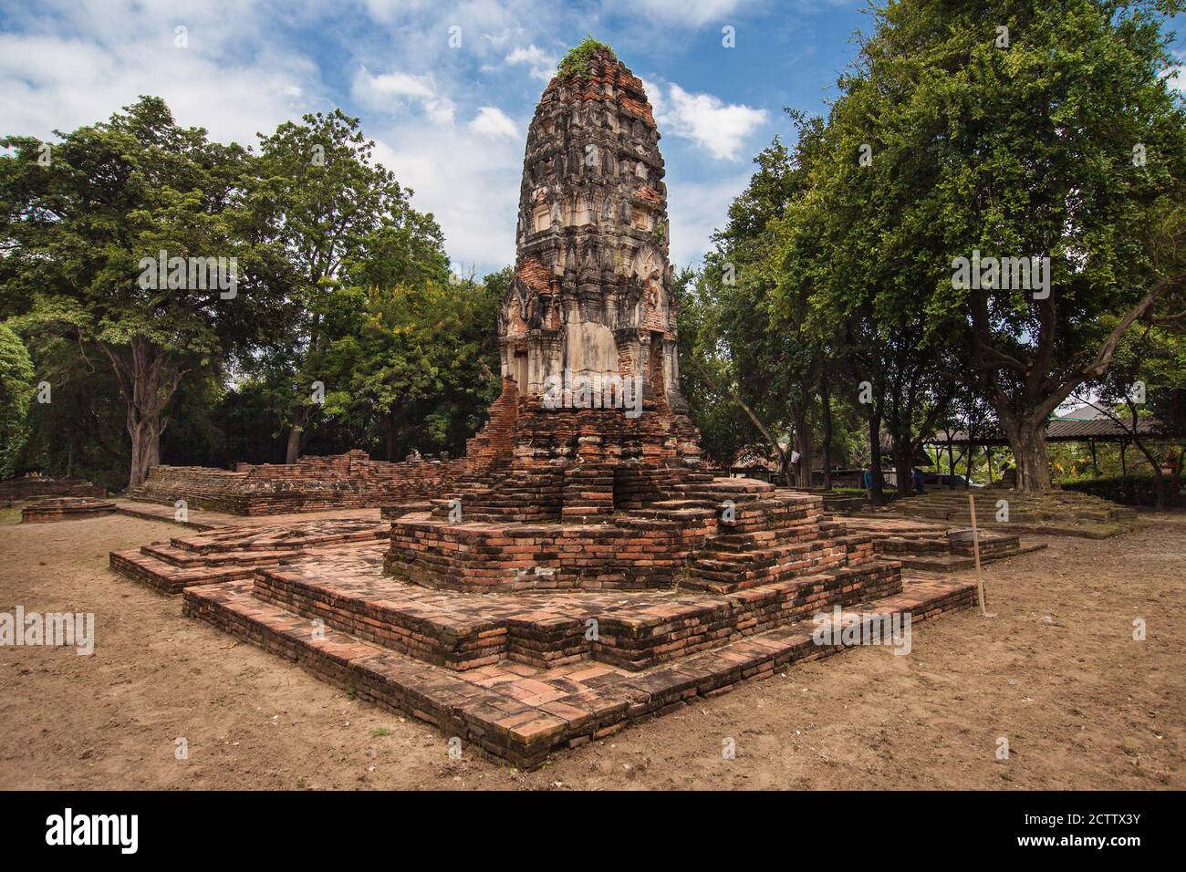 Wat Som nel parco storico di Ayutthaya, Thailandia. Foto Stock