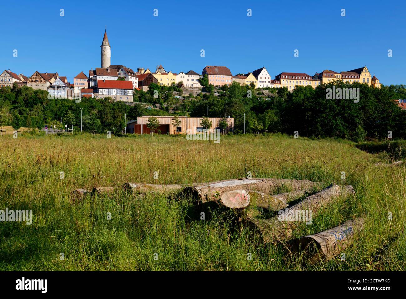 Kirchberg an der Jagst: Vista della città vecchia, vista dalla valle, Hohenlohe, Schwäbisch Hall District, Baden-Wuerttemberg, Germania Foto Stock