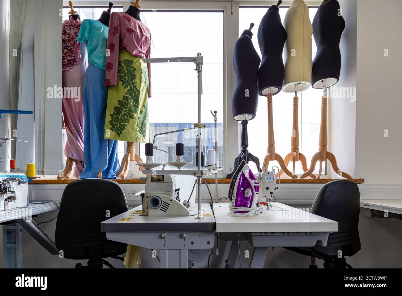 Manichino, su misura, modello dressmaker, metro a nastro, senza persone, Moda, Studio Shot, Design Professional, Cultura artistica, RAG trade, Foto Stock