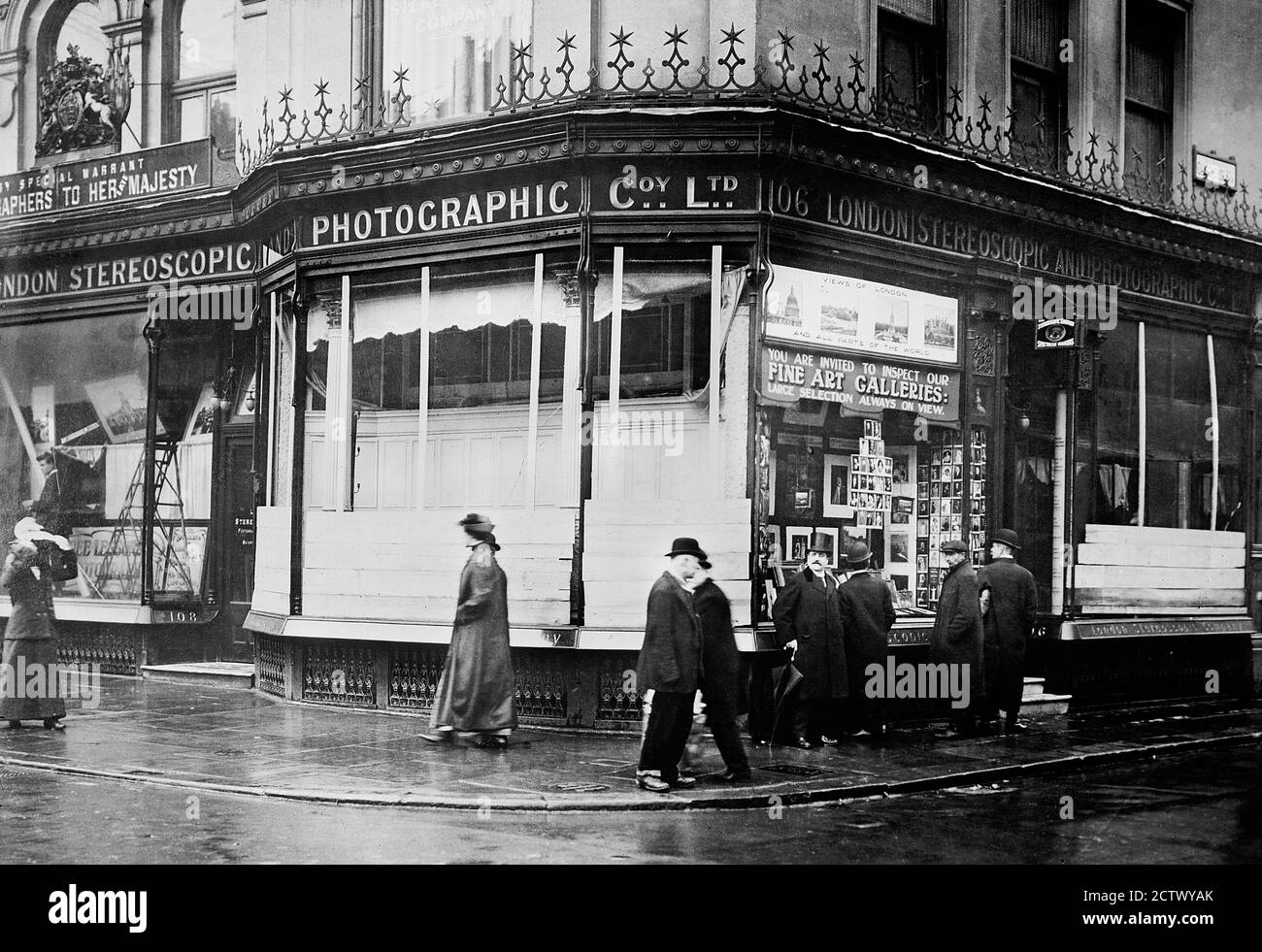 Movimento suffragette (proprietà danneggiata), Londra 1912 Foto Stock