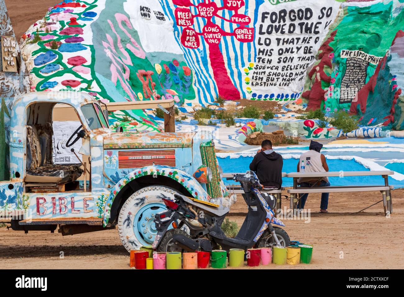 Salvation Mountain, Slab City, Salton Sea, California, Stati Uniti Foto Stock