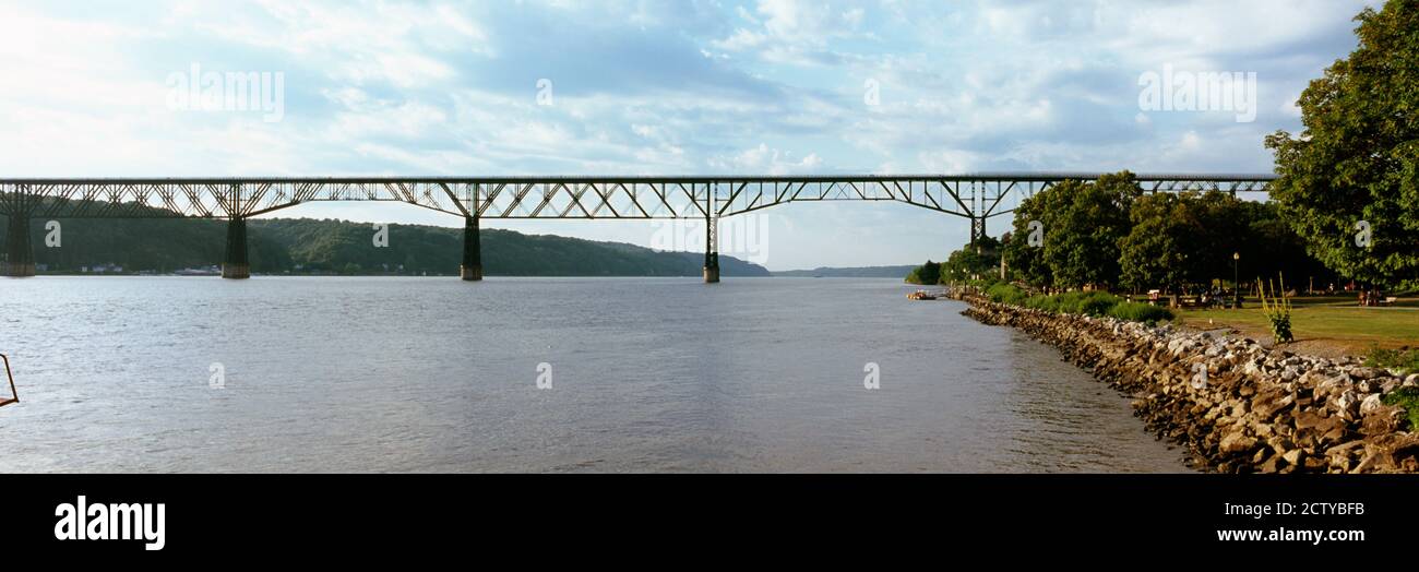Poughkeepsie Bridge sul fiume Hudson, New York state, USA Foto Stock