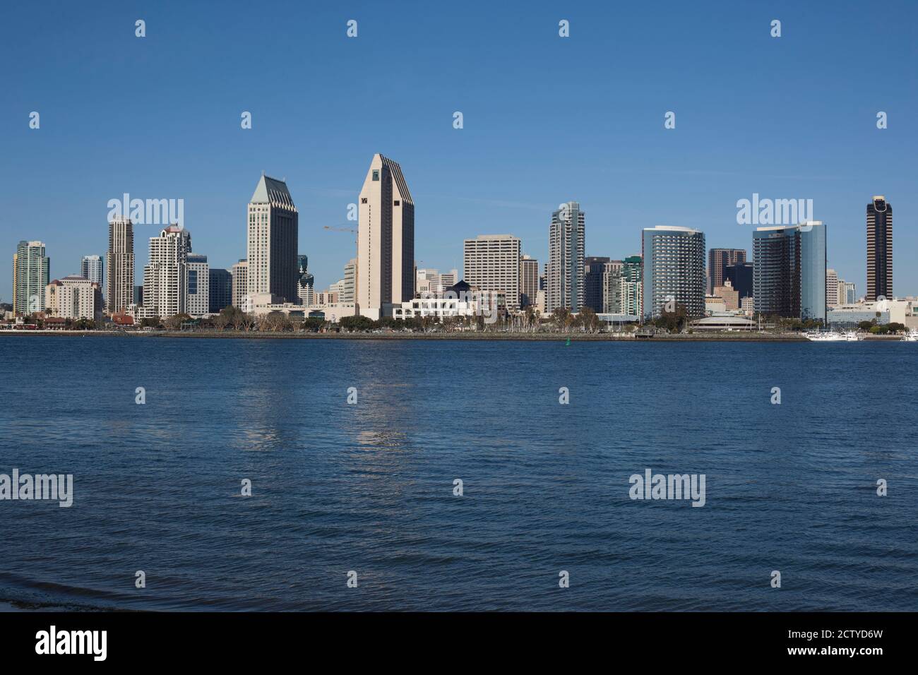 Edifici al Waterfront, San Diego, California, Stati Uniti d'America Foto Stock