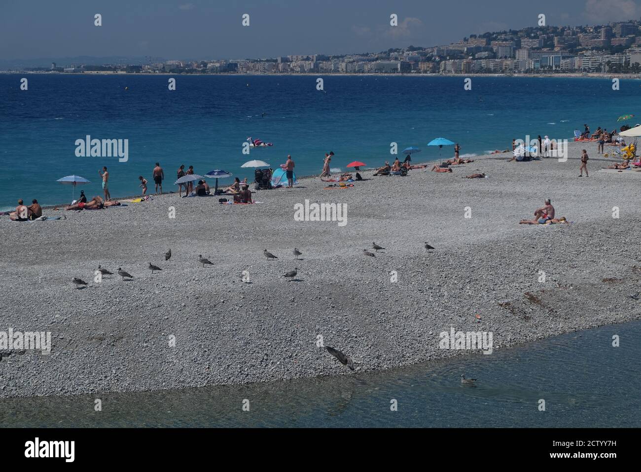 Spiaggia di Nizza, Costa Azzurra, Francia Foto Stock