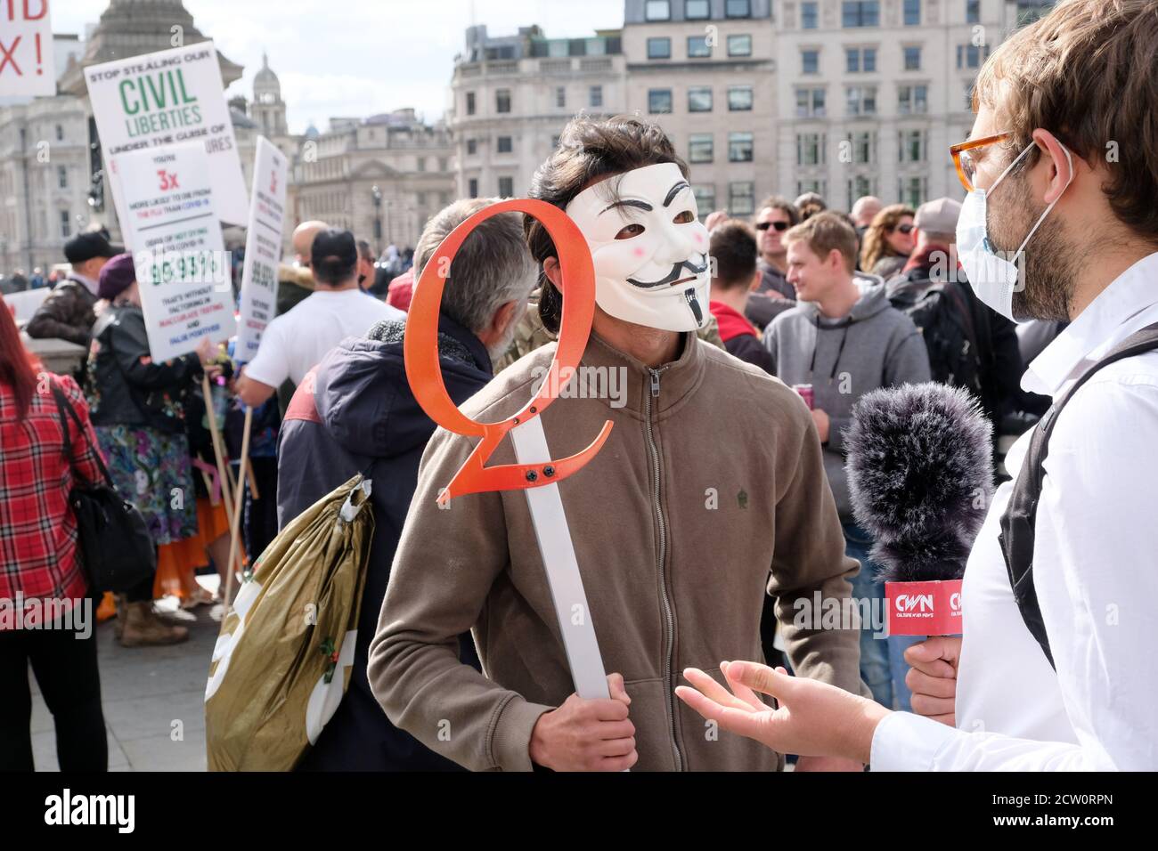 Trafalgar Square, Londra, Regno Unito. 26 settembre 2020. Unite per la libertà, protesta anti-blocco in Trafalgar Square contro il 5G, i vaccini e il blocco. Credit: Matthew Chpicle/Alamy Live News Foto Stock