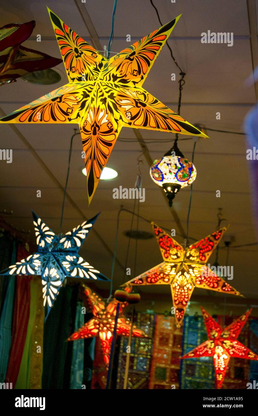 Lanterne stellari a Granada, Spagna. Foto Stock Lanterne stellari a Granada, Spagna. Foto Stock