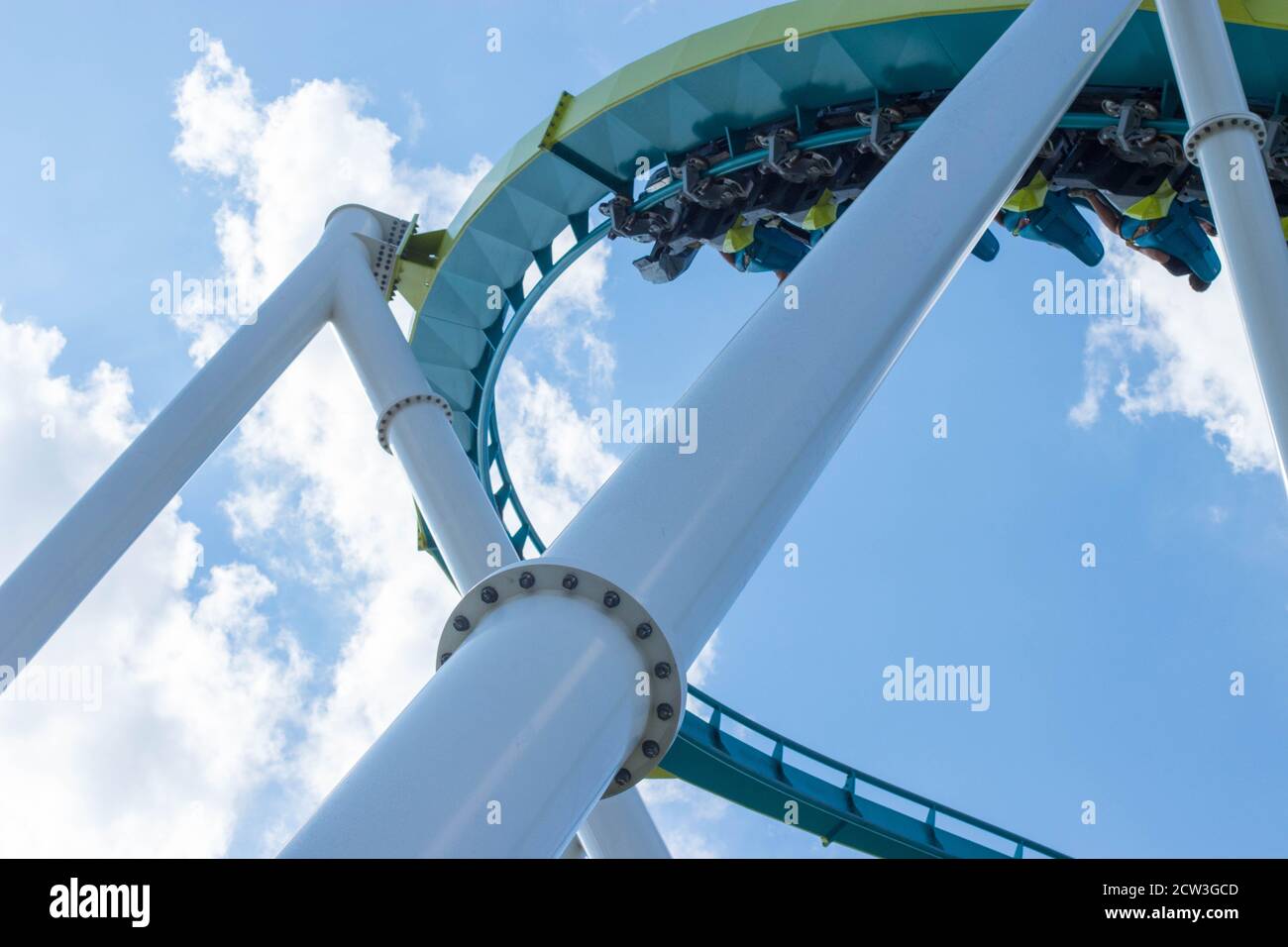 Carowinds, Stati Uniti d'America - 19 agosto 2019. Attrazione Fury 325 nel parco a tema Carowinds il 19 agosto 2019 a Charlotte, Carolina del Nord, USA Foto Stock