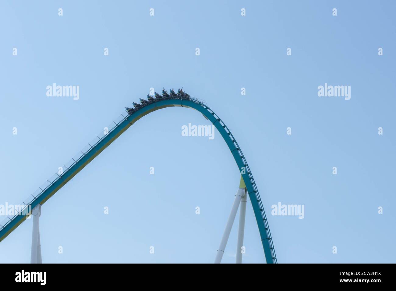 Carowinds, Stati Uniti d'America - 19 agosto 2019. Attrazione Fury 325 nel parco a tema Carowinds il 19 agosto 2019 a Charlotte, Carolina del Nord, USA Foto Stock