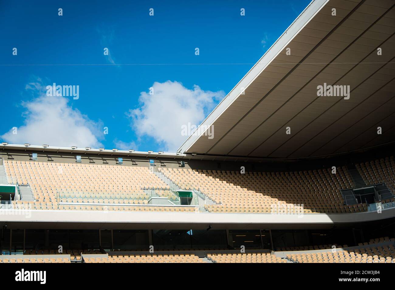 Campo Philippe Chatrier durante le prove prima dell'inizio del Roland Garros 2020, torneo di tennis Grand Slam, Qualifiche, il 26 settembre 2020 a. Foto Stock