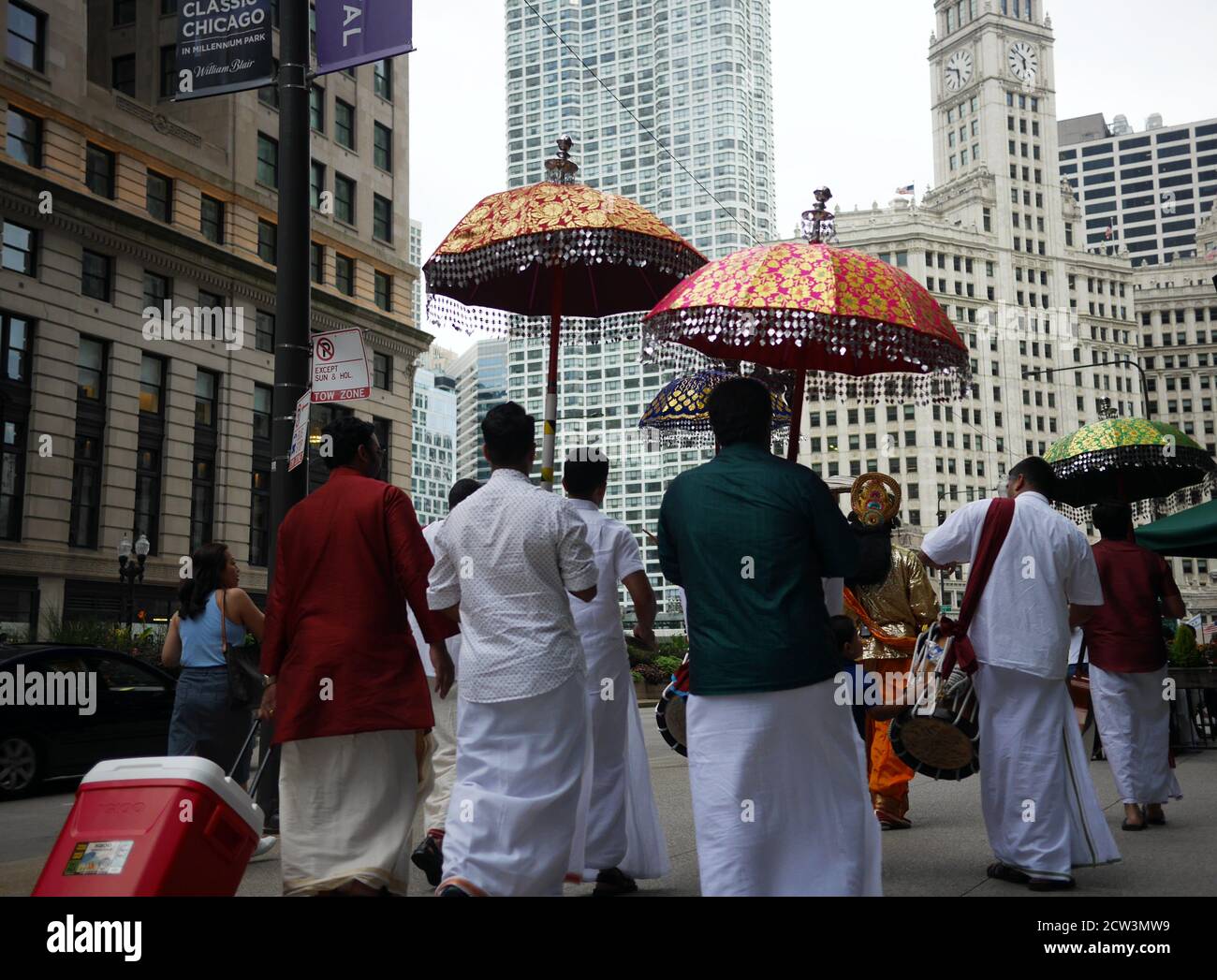Musicisti indiani che suonano per le strade di Chicago Foto Stock