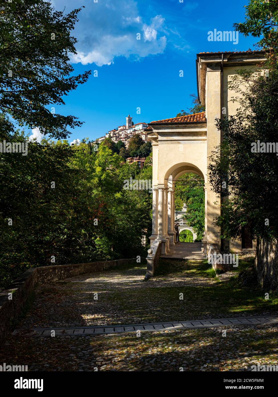 Vista sul sentiero del Sacro Monte Foto Stock