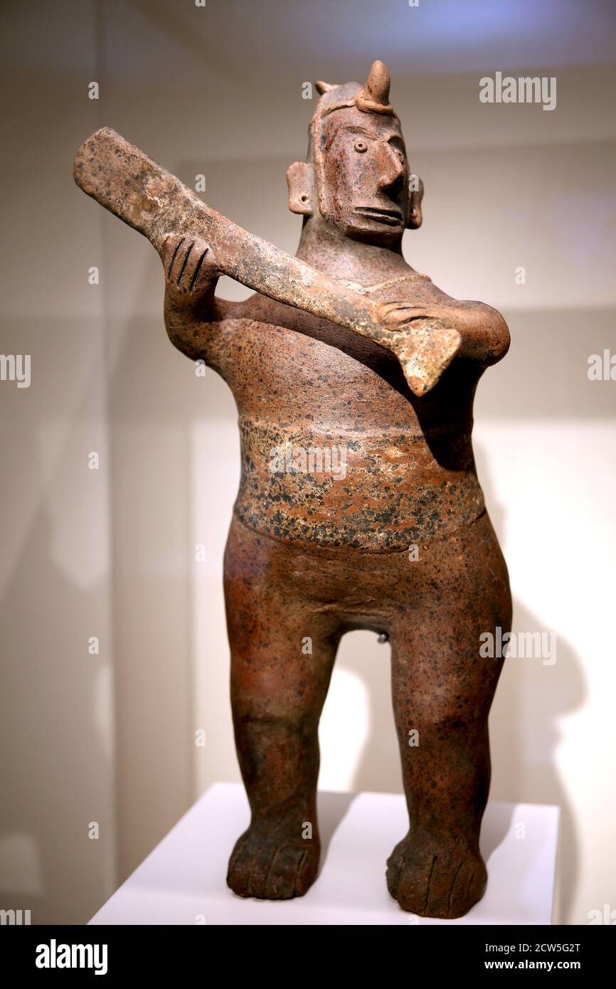 Figura del giocatore di baseball (200 BC-300 DC). Colima, Messico. Ceramica. Museo delle culture del mondo, Barcellona, Spagna. Foto Stock