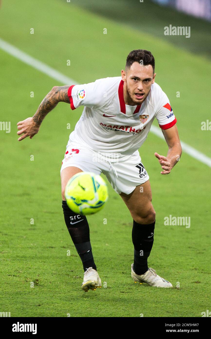 Lucas Ocampos di Siviglia durante il campionato spagnolo la Liga partita di calcio tra Cadiz Club Futbol e Sevilla Club de Futbol il 27 settembre 2020 allo stadio Ramon de Carranza di Cadice, Spagna - Foto Joaquin Corchero / Spagna DPPI / DPPI Credit: LM/DPPI/Joaquin Corchero/Alamy Live News Foto Stock