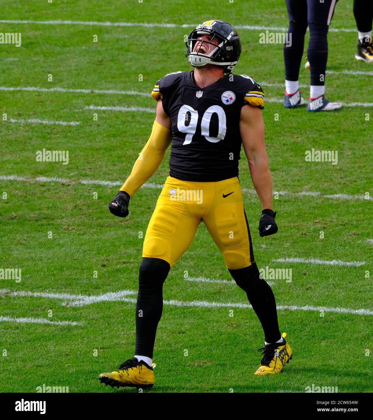 27 settembre 2020: T.J. Watt n° 90 durante la partita dei Pittsburgh Steelers contro Houston Texans all'Heinz Field di Pittsburgh, Pennsylvania. Jason Pohuski/CSM Foto Stock