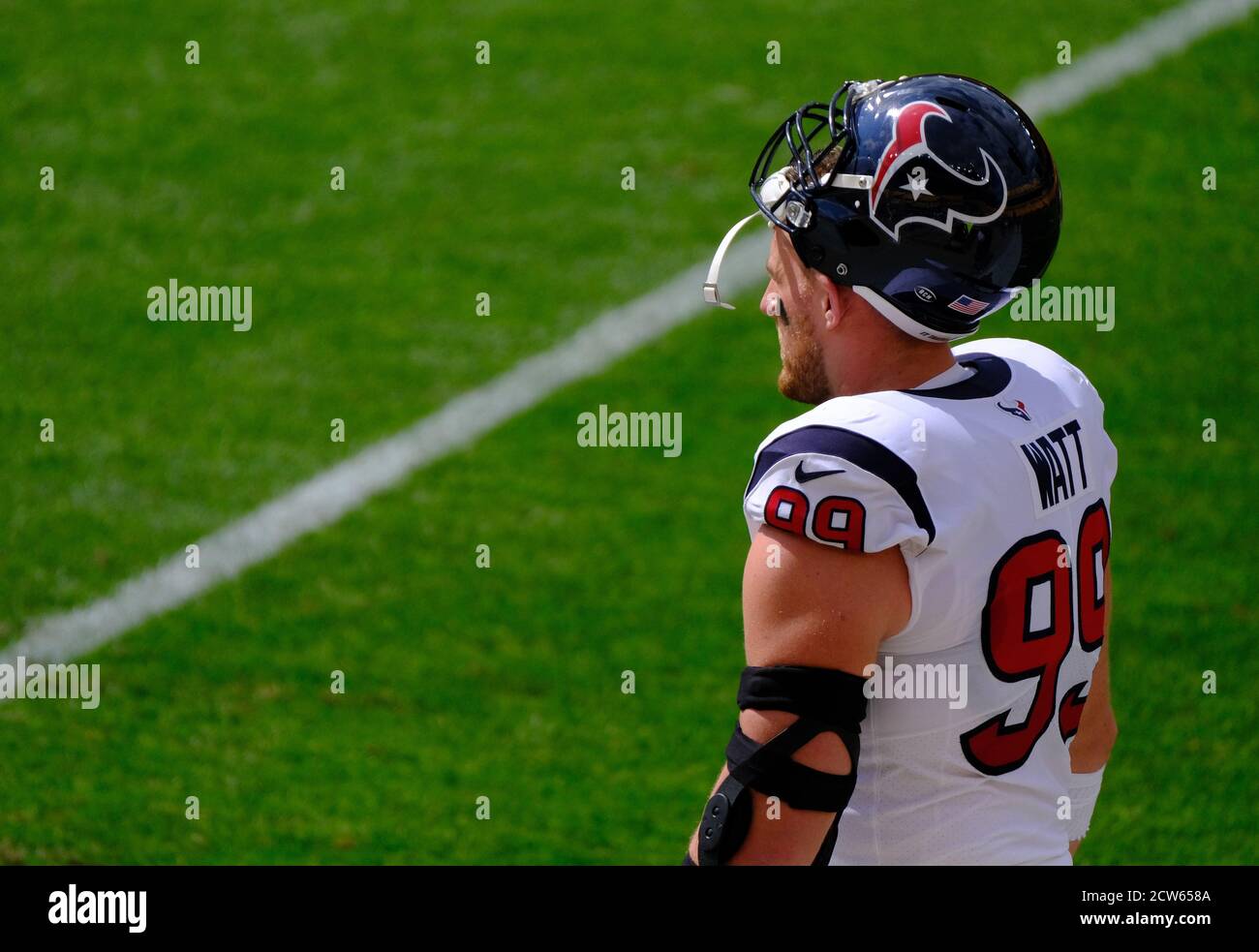 27 settembre 2020: J.J. Watt n. 99 durante la Pittsburgh Steelers contro Houston Texans all'Heinz Field di Pittsburgh, Pennsylvania. Jason Pohuski/CSM Foto Stock