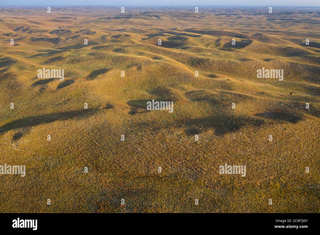 Paesaggio delle Sandhills del Nebraska, vista aerea della mattina presto alla Foresta Nazionale del Nebraska Foto Stock