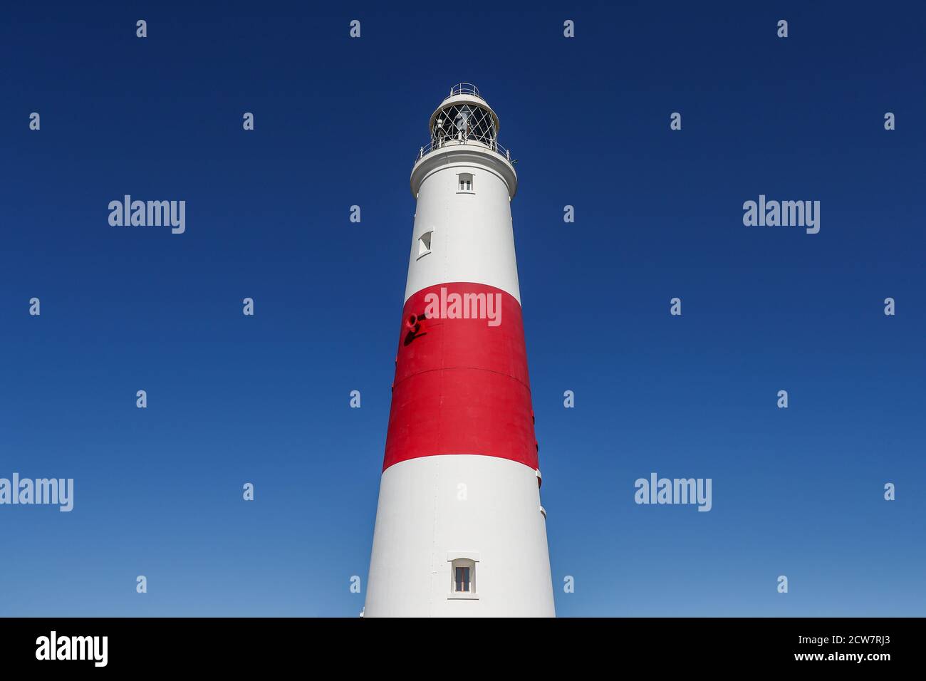 Faro rosso e bianco di Portland Bill, Isola di Portland, Dorset, Regno Unito Foto Stock