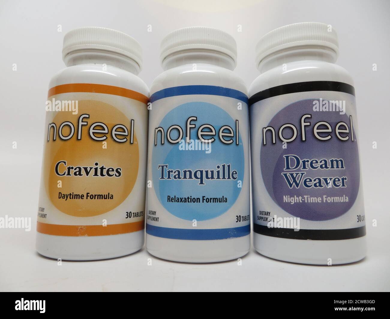I prodotti Nofeel Kit sono stati commercializzati con dichiarazioni non approvate relative alla loro efficacia nel trattamento del disturbo da uso di oppioidi. Queste indicazioni non sono state convalidate dalle autorità sanitarie o dalla ricerca clinica. Foto Stock