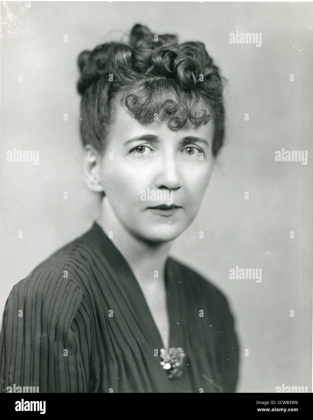 Ruth Lamb è stata la prima Chief Educational Officer presso la FDA e ha svolto un ruolo chiave nell'educare il pubblico sul Pure Food and Drugs Act del 1906, che proibiva l'adulterazione e l'uso scorretto di cibi e droghe nel commercio interstatale. Foto Stock