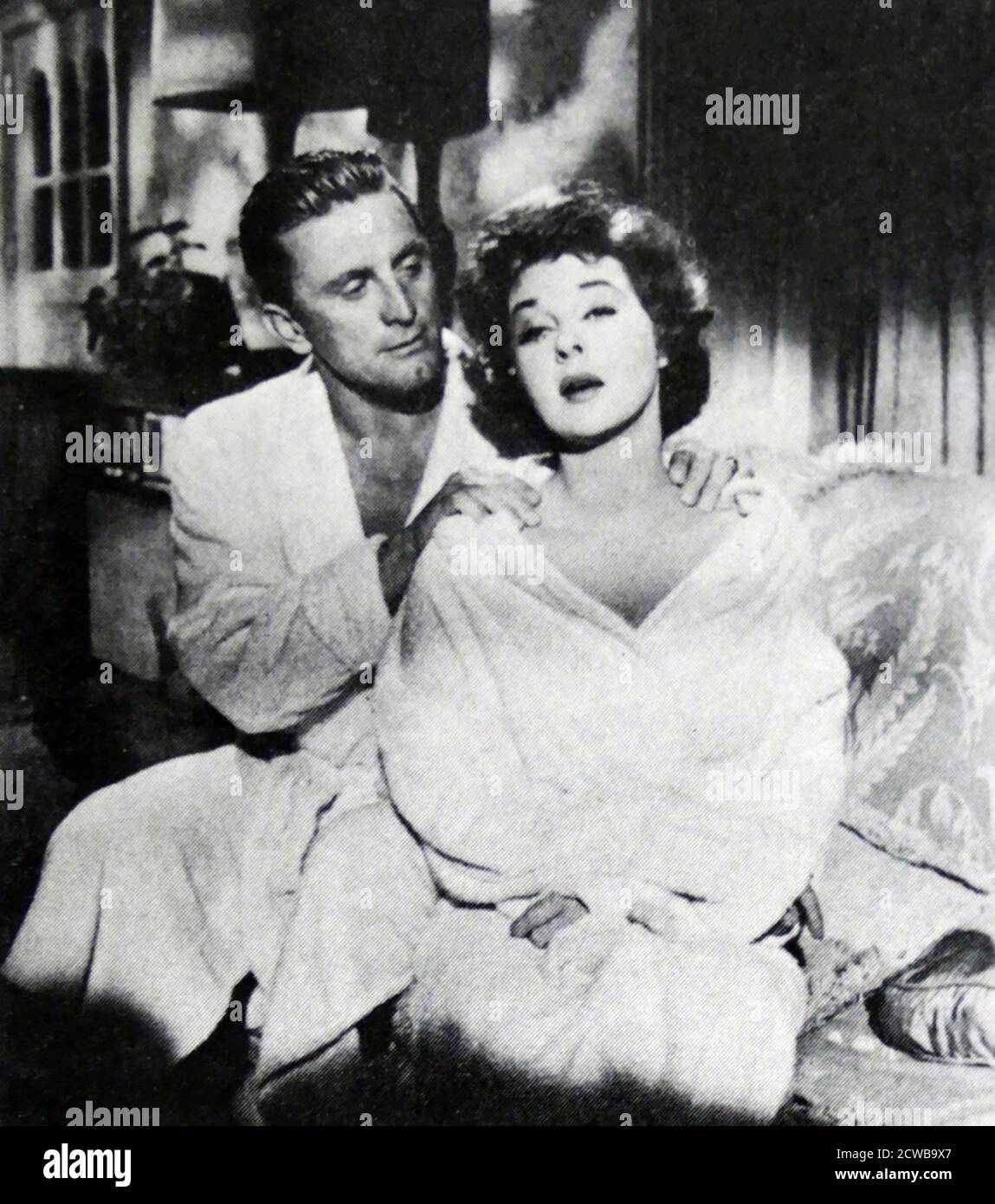 Kirk Douglas e Susan Hayward nel film 'Top Secret Affair' 1957. Kirk Douglas (Issur Danielovitch Demsky, 9 dicembre 1916 – 5 febbraio 2020) è stato un . Foto Stock