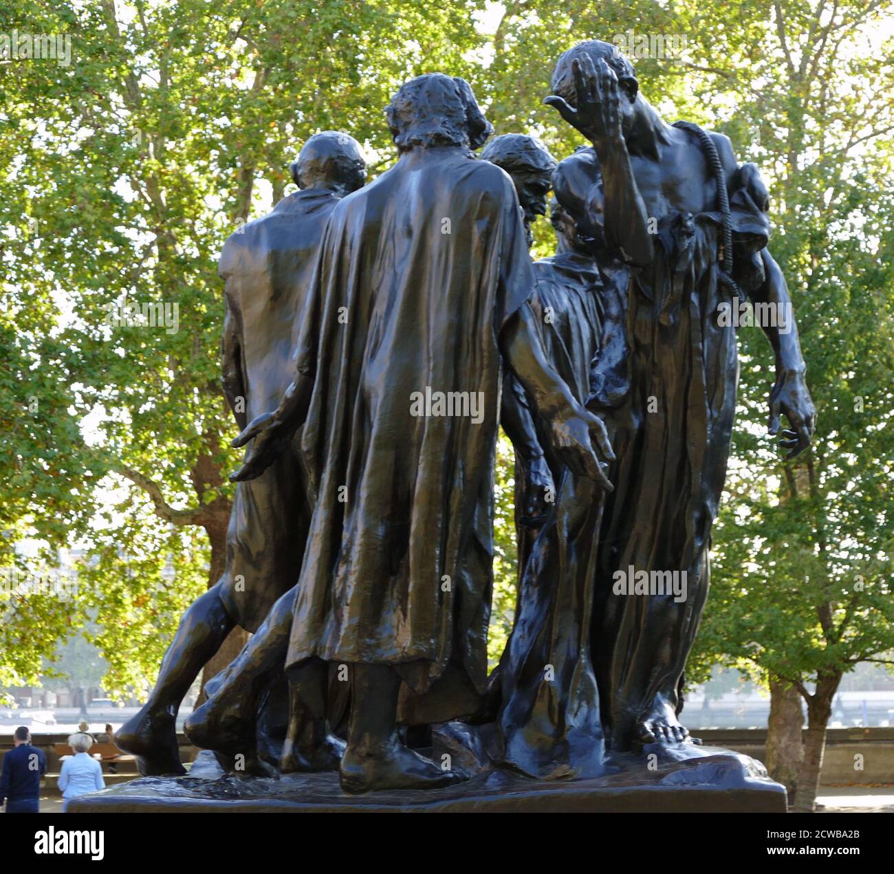 Il cast londinese dei Burghers di Calais, adiacente al Parlamento, una scultura di Auguste Rodin, uno dei suoi più noti, che esiste in dodici pezzi originali, e numerose copie. Commemora un evento durante la guerra dei cent'anni, quando Calais, un porto francese sulla Manica, fu assediato dagli inglesi per circa undici mesi Foto Stock