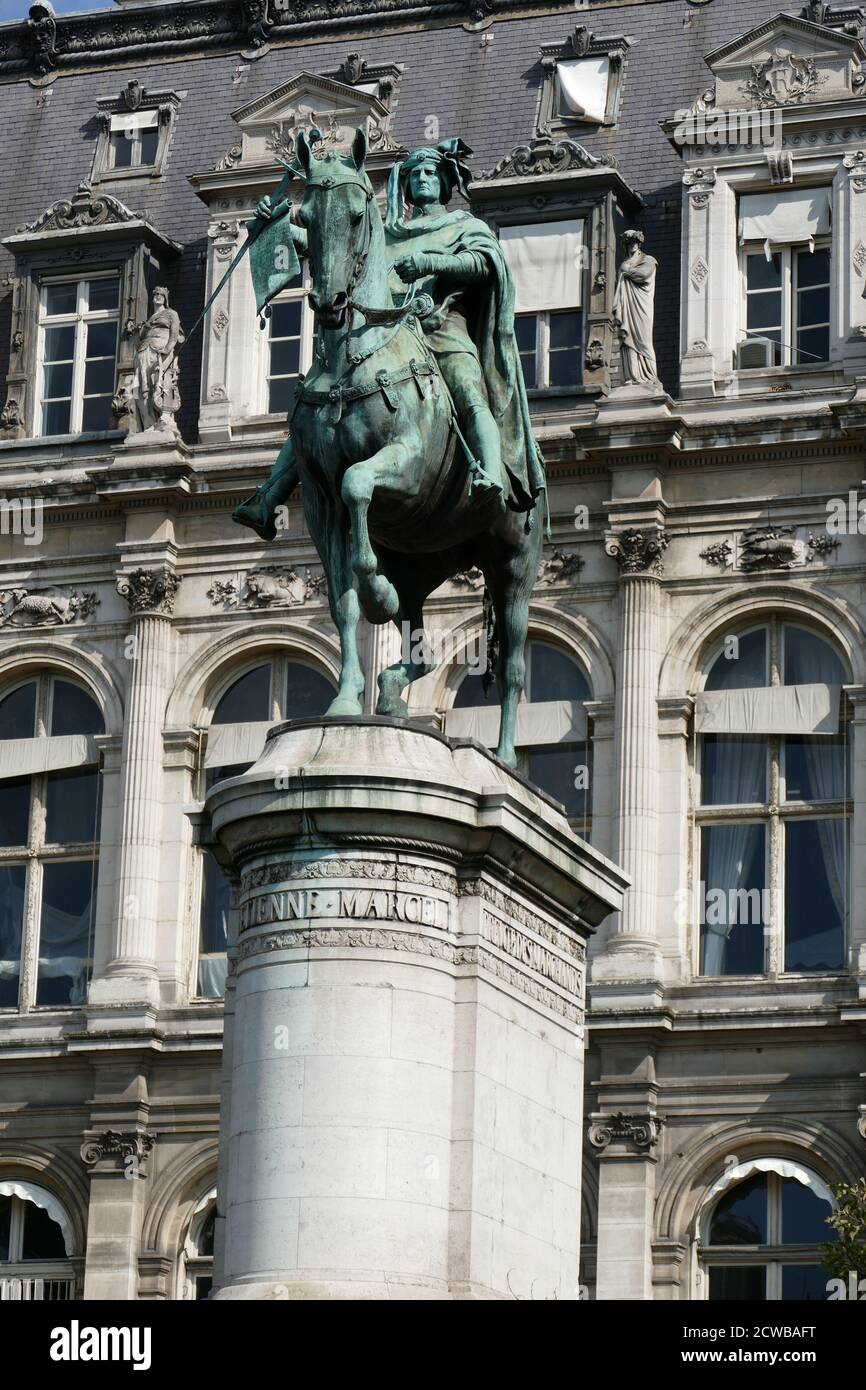 Statua di Etienne Marcel di Antonin iDRAC; Parigi. Etienne Marcel (1302 - 31 luglio 1358), prevosto dei mercanti di Parigi sotto il re Giovanni II di Francia, chiamò Giovanni il Buono (Jean le Bon). Si distinse nella difesa dei piccoli artigiani e dei gildmen che compongono la maggior parte della popolazione cittadina Foto Stock