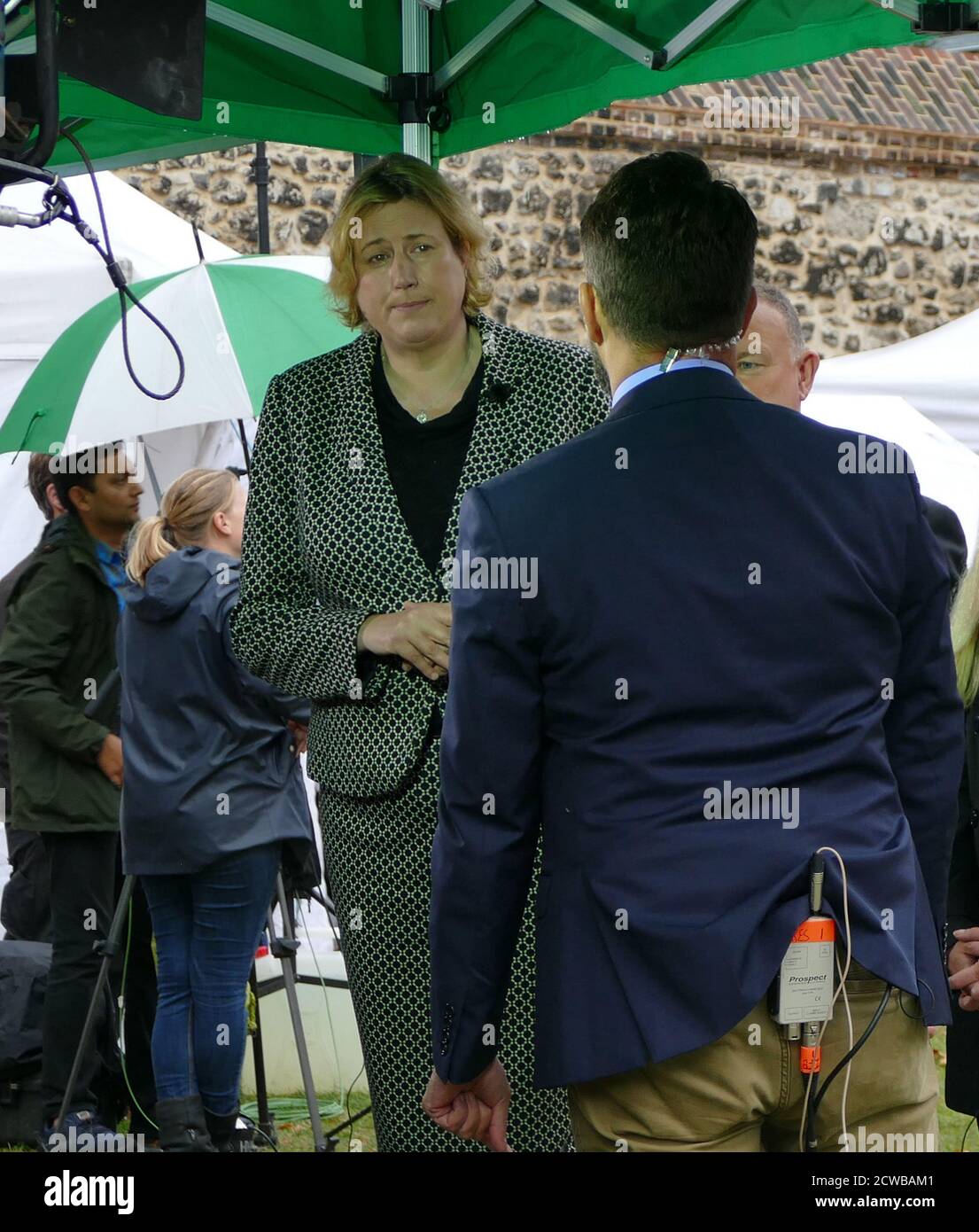 Antoinette Mackeson-Sandbach (nato nel 1969), politico britannico ritorna al Parlamento dopo che la Corte Suprema ha annullato la proroga del Parlamento. 25 settembre 2019. Membro del Parlamento per Eddisbury a Cheshire alle elezioni generali del 2015. Il giorno seguente, 8 maggio 2015, si è dimessa come membro dell'Assemblea gallese per la regione del Galles del Nord, essendo stata eletta membro dell'Assemblea regionale del Galles del Nord alle elezioni del maggio 2011. Eletto per la prima volta come conservatore, Sandbach ha fatto rimuovere la frusta conservatrice il 3 settembre 2019 e attualmente siede come politico indipendente. Foto Stock