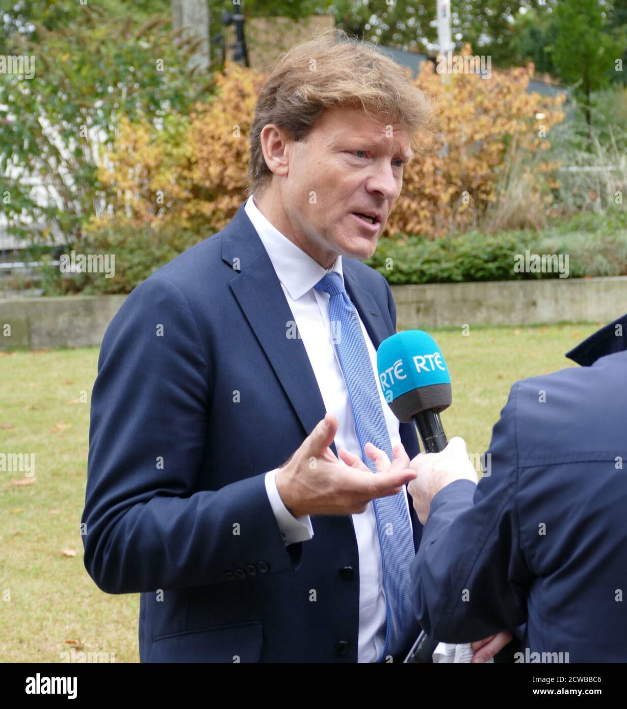 Intervista a Richard Tice (nato nel 1964) è un uomo d’affari e politico britannico, fondatore dei gruppi pro Brexit Leave significa Leave, and Leave.eu. Foto Stock