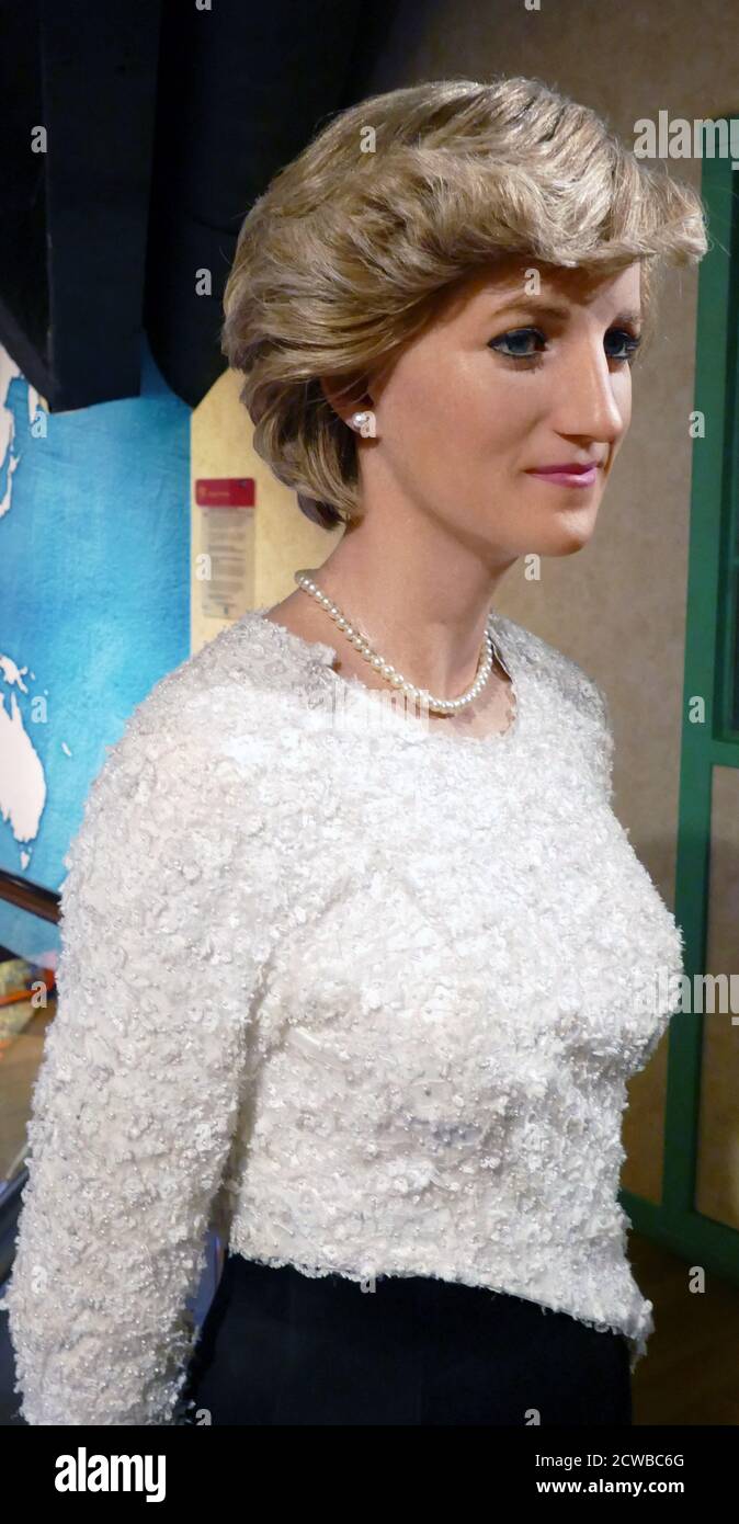 Statua in cera di Diana, Principessa di Galles (1961 - 1997); membro della famiglia reale britannica. Fu la prima moglie di Carlo, Principe di Galles, e madre del Principe Guglielmo e del Principe Harry. Foto Stock