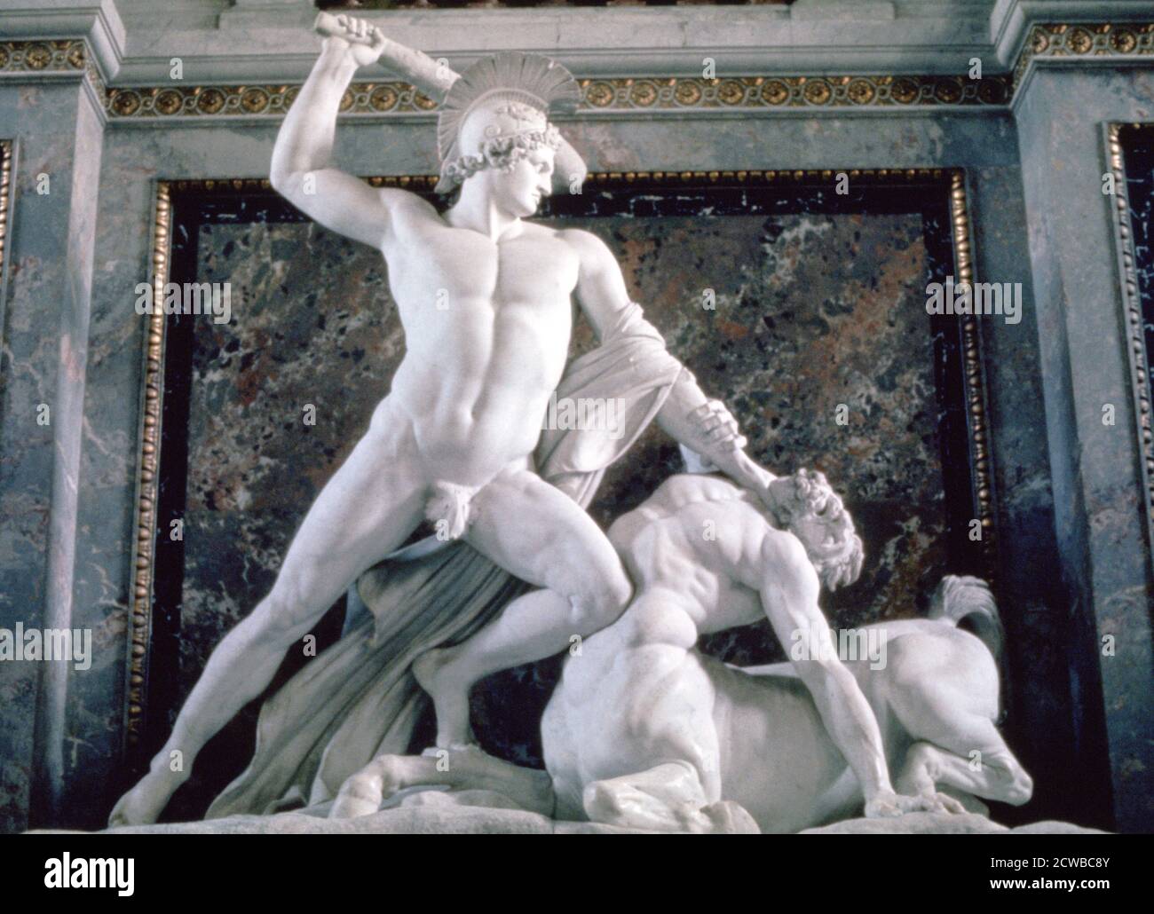 Un marmo di Antonio Canova chiamato 'Teseo e il Centauro', 1804-1819. Theseus alza il suo club per colpire il centauro. Dalla collezione del Kunsthistorisches Museum, Vienna, Austria. Foto Stock