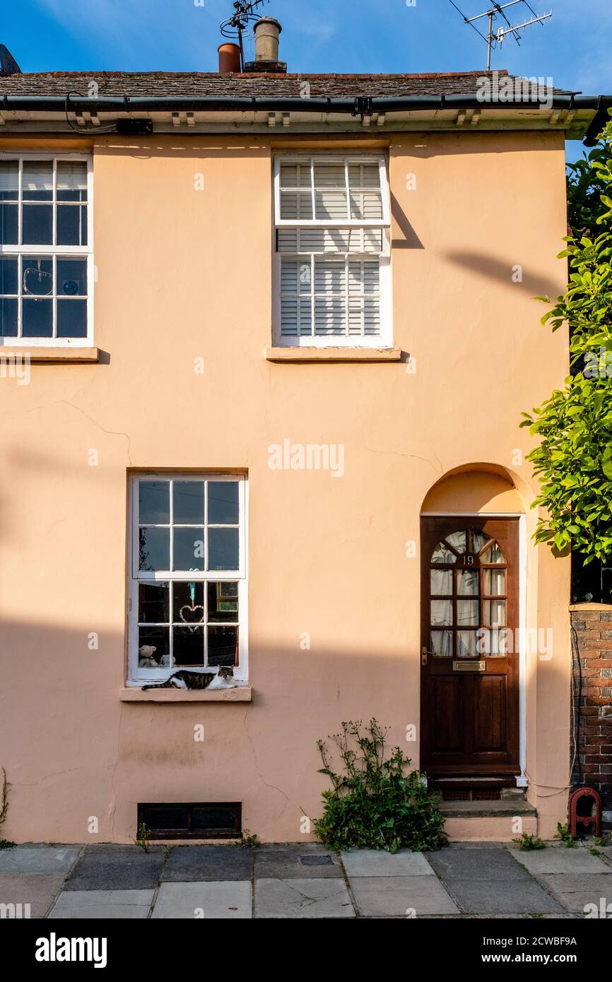 Una casa colorata a Lewes, Sussex orientale, Regno Unito. Foto Stock