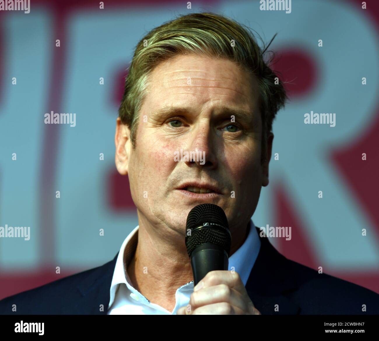 Fotografia di Sir Keir Starmer che parla ad una marcia 'Pro-stain'. Sir Keir Starmer (1962-) un politico e avvocato britannico che è stato membro del Parlamento per Holborn e St Pancras dal 2015 Foto Stock