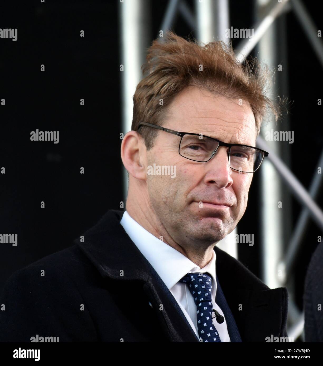 Fotografia di Tobias Ellwood scattata dopo le elezioni generali del 2019. Tobias Martin Ellwood (1966-) un politico e autore del Partito conservatore britannico. Servì nelle giubbotti verdi reali e raggiunse il grado di capitano. Attualmente è membro del Parlamento di Bournemouth East e dal 2017 al 2019 è stato ministro del governo britannico presso il Ministero della Difesa. Foto Stock