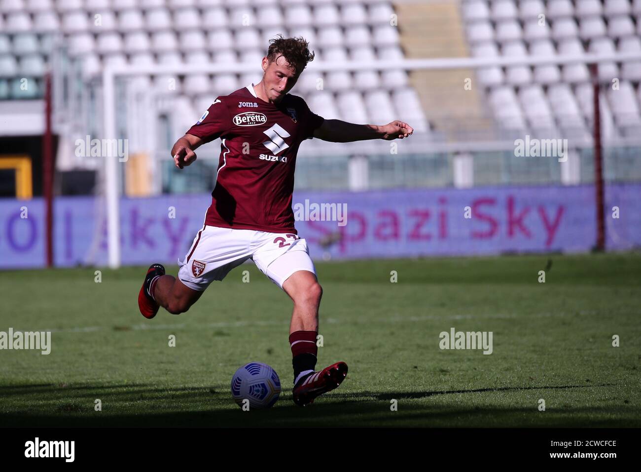 Torino, Italia. 26 settembre 2020. Mergim Vojvoda del Torino FC durante la Serie A partita tra Torino FC e Atalanta Calcio. Foto Stock